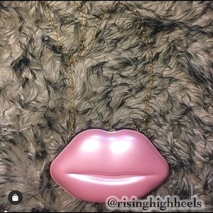 Pink Mini lip shape purses
